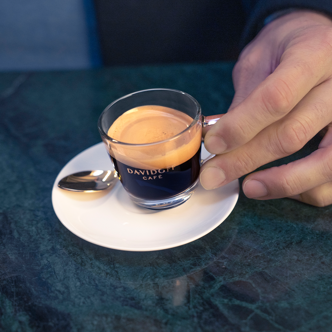 Davidoff Cafe Crema Elegant Whole Bean Coffee 17.6oz/500g